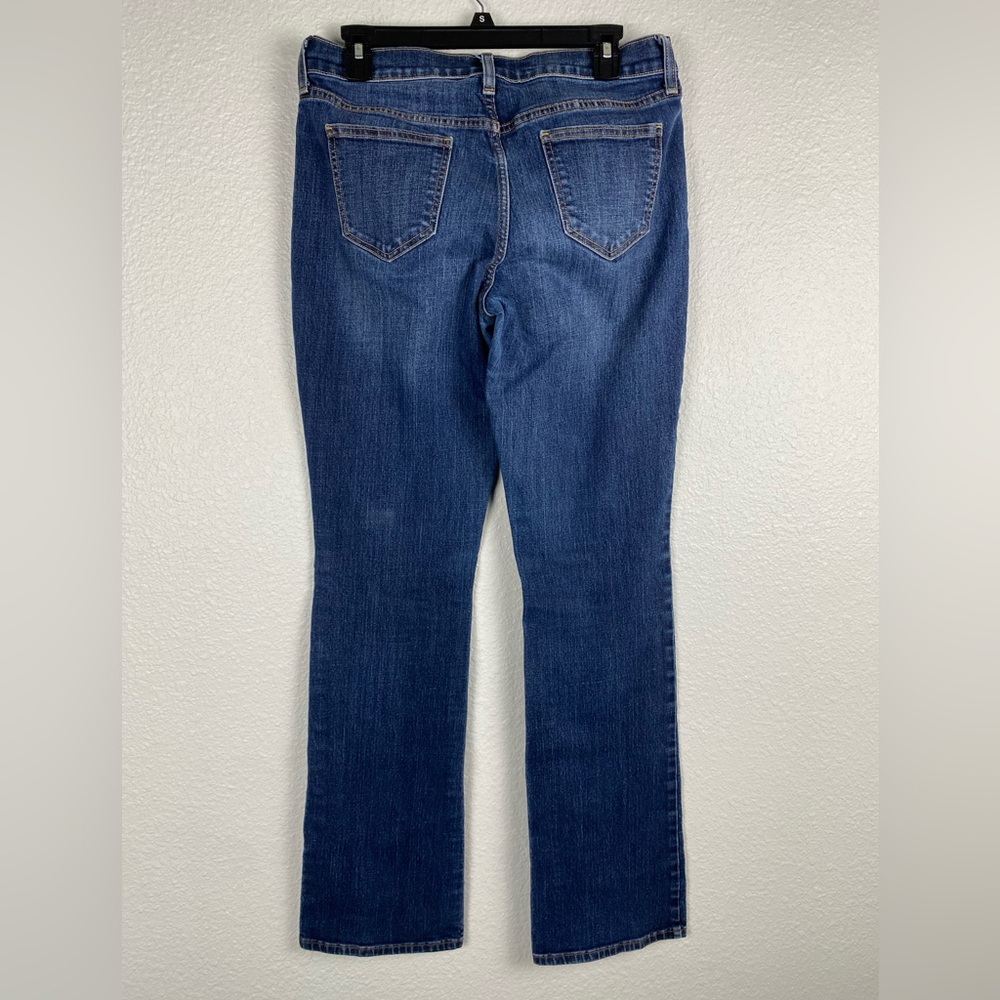 Old Navy Sweetheart bootcut jeans denim women’s size 8 long mid rise - Picture 3 of 10